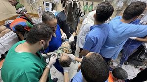 الطواقم الطبية في غزة تواصل عملها تحت النار- الأناضول