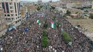 مظاهرات في العاصمة اليمنية تنديدا بمجازر الاحتلال في غزة - منصة إكس