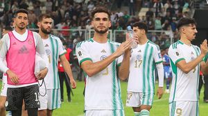 شهدت المباراة إصابة الثنائي الجزائري عيسى ماندي وإسلام سليماني- Radio Algeria / إكس