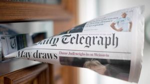 يعتزم أحد شيوخ دولة الإمارات شراء صحيفة التلغراف البريطانية- اكس