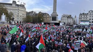 أصبحت مظاهرة فلسطين محورا للجدل السياسي في بريطانيا- إكس