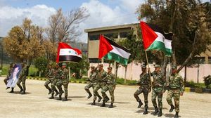 جيش التحرير الفلسطيني في سوريا يتبع نظريا لمنظمة التحرير لكنه عمليا يتبع للجيش السوري