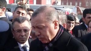 أردوغان، يتحدث للصحفيين عقب تفقده أعمال بناء مسجد في إسطنبول - الأناضول