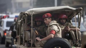 قوات شرطة عسكرية أثناء تأمين الاستفتاء في القاهرة - أ ف ب