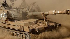 مدفعية إسرائلية تقصف مواقع في غزة - ا ف ب