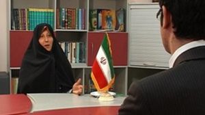 ابنة رفسنجاني كتبت تعليقات عن الأخوين لاريجاني اللذين يتمتعان بنفوذ كبير في إيران