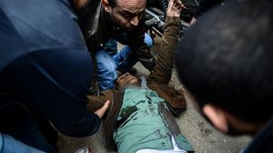 قتيل برصاص الجيش خلال تظاهرات في ذكرى ثورة يناير (أرشيفية) - الأناضول