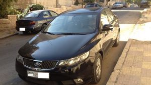 سيارة سورية في الأردن