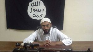 القاضي شعيب المصري هرب من الدولة الإسلامية وانضم للنصرة - تويتر