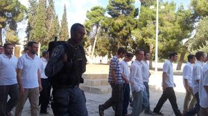 عشرات المستوطنين يقتحمون الأقصى بحماية الاحتلال - عربي21