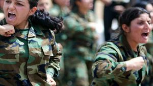 نساء يتطوعن للقتال في الموصل ضد الدولة الإسلامية - أرشيفية