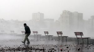 المنخفض الجوي عميق ويؤثر بشدة على الأردن وفلسطين ومصر - الأناضول