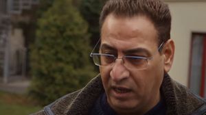 عاش حيدر في إيران عدة سنوات قال إنه انقطع حلالها عن التواصل التام مع ذويه لمدة 3 سنوات - يوتيوب