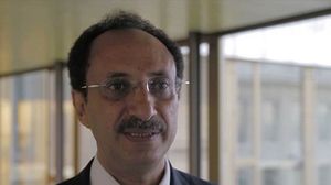 وزير حقوق الإنسان عز الدين الأصبحي طالب المجتمع الدولي بوقف جرائم الحوثيين وقوات صالح - أرشيفية