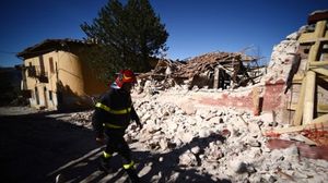 آثار دمار الزلزال السابق في إيطاليا- أ ف ب 
