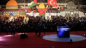 رئيس الوزراء التركي الراحل نجم الدين أربكان كان أول من أطلق الاحتفال بذكرى فتح مكة- الأناضول