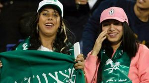 فيفا هنأ السيدات السعوديات بدخولهن الملاعب- فيسبوك