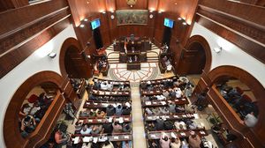 يسعى النظام لتمرير تعديلات دستورية أقرها البرلمان وتطرح للاستفتاء الشعبي يوم 20 أبريل الجاري- جيتي