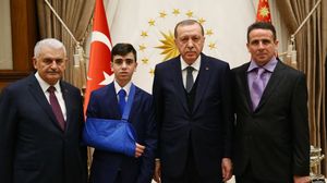 الرئيس التركي ورئيس حكومته استقبل الأربعاء الطفل فوزي الجنيدي في القصر الرئاسي بأنقرة- الأناضول