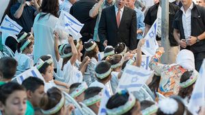 استعرضت الصحيفة بعض المراسلات المتبادلة بين المخابرات الإسرائيلية ووزارة التعليم- جيتي