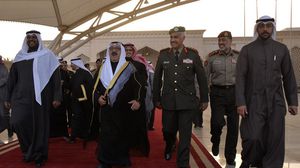 وزير الدفاع الكويتي أثناء مغادرته الكويت متوجها إلى الدوحة- رئاسة الأركان الكويتية