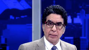الإعلامي محمد ناصر بث خلال برنامجه التسريب الصوتي- أرشيفية
