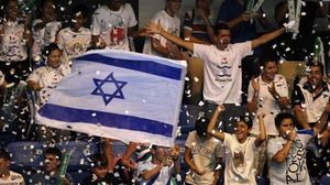 مدير البعثة ولاعبو المنتخَب الـ 14 سيُسمح لهم برفع علم إسرائيل في قطر- فايسوبك