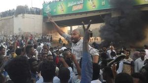 الأمن شن حملة اعتقالات بحق المشاركين في المسيرات- تويتر