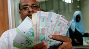 بين الوزير السوادني أن "البنك المركزي سيوفر خلال الشهر الجاري الورقة النقدية 100 جنيه"- جيتي