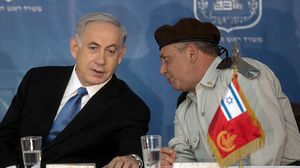 قالت الكاتبة الإسرائيلية إن "السعي الحثيث نحو الرتب العسكرية تحول إلى محاكاة ساخرة"- جيتي