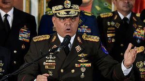اتهم وزير الدفاع الفنزويلي الولايات المتحدة وحكومات أخرى بشن حربا اقتصادية ضد بلاده- جيتي