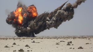 13 ضربة جوية استهدفت قاعدة الديلمي الجوية في صنعاء- جيتي