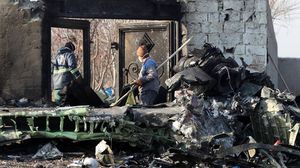 دانيلوف: المحققون الأوكرانيون توصلوا إلى قناعة بأن الطائرة ضُربت بصاروخ بعد 3 ساعات فقط من بدء عملهم في موقع الحادث