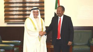 سلم عشرات السودانيين المخدوعين بعقود عمل مع شركة "بلاك شيلد" الإماراتية مذكرة لمجلس الوزراء تطالب بمخاطبة الإمارات- سونا 