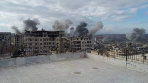 منذ صباح الأحد، نفذ النظام وحلفاؤه هجمات مكثفة على مدن وبلدات بريف إدلب الجنوبي- تويتر