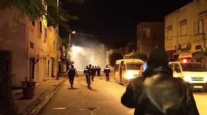 قال الناطق باسم وزارة الداخلية التونسية إن قوات الأمن نجحت الليلة الماضية بالتصدي لمحاولات التخريب- تويتر