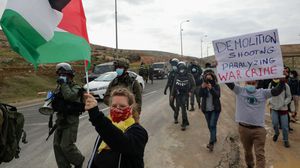 تلقي إسرائيل بالمسؤولية على السلطة الفلسطينية في الأراضي المحتلة - جيتي