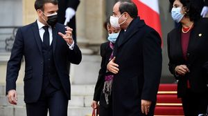 أثار منح السيسي وسام جوقة الشرف الفرنسي انتقادات حقوقية بسبب القمع المتزايد الذي تشهده مصر- جيتي