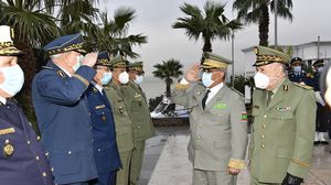 شنقريحة أكد رغبة الجزائر بتعزيز العلاقات الثنائية العسكرية بين الجزائر وموريتانيا لمواجهة التحديات التي تهدد المنطقة- وزارة الدفاع الجزائرية