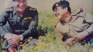 اللواء الناصري الذي توفي عن 73 عاما هو ابن خالة الرئيس صدام حسين- تويتر