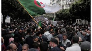 "هيومن رايتس ووتش" تدعو السلطات الجزائرية لإطلاق سراح جميع سجناء التعبير السلمي 