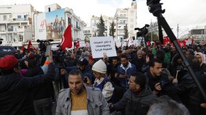التونسيون يحيون الذكرى 12 لثورتهم بالتظاهر ضد الانقلاب  (فيسبوك)