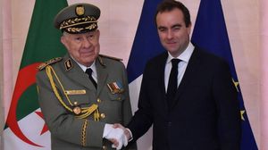 زيارة شنقريحة إلى فرنسا "تحمل رمزية كبيرة" وتشكل أول زيارة لقائد أركان جزائري إلى باريس منذ 17 عاما (فيسبوك)