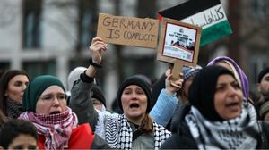 متظاهرون ألمان مؤيدون للفلسطينيين في فعالية ببرلين- جيتي