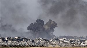 يواصل الاحتلال عدوانه الوحشي على قطاع غزة لليوم الـ110 على التوالي- الأناضول 