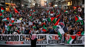 تظاهرات واسعة ومستمرة في الدول الغربية انتصارا لغزة واستنكارا للحرب الإسرائيلية - جيتي