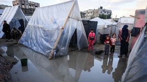 هطلت أمطار غزيرة الليلة الماضية وأغرقت آلاف الخيام ومراكز الإيواء في شمال غزة وجنوبها- إكس