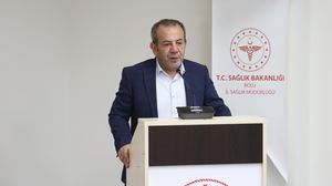 قال الرئيس التركي إن بلاده "تواجه تيارا من معاداة الإسلام والأجانب"- إكس/ تانجو أوزجان