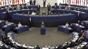 البرلمان الأوروبي يرفض الوقوف دقيقة صمت حدادا على وفاة شارون - أرشيفية