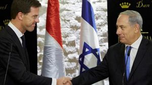 رئيس وزراء الكيان الاسرائيلي نتنياهو ونظيره الهولندي مارك روتي